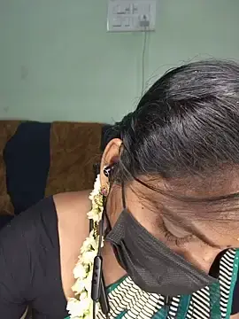 Stripchat Sex Chat of Tamil_Pallavi