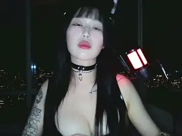 Stripchat Sex Cam of obeycarrienoona