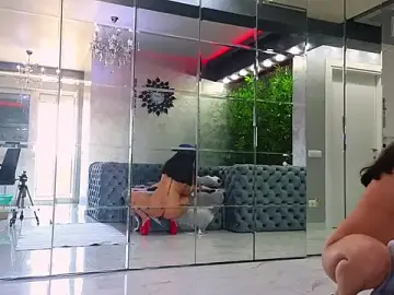 Stripchat Sex Chat of Theowonder