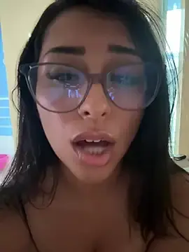 Stripchat Adult Webcams of sweetAli_