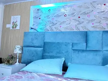Stripchat Adult Webcam of Delphine_doll