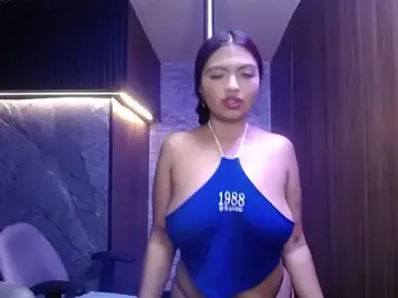 Stripchat Live Sex Cam of ariel_1_