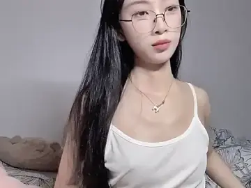 Stripchat Live Sex Cam of Lili-2