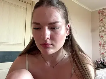 Stripchat Live Sex Cam of lizzzanatooo