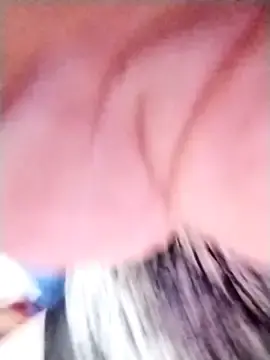 Stripchat Live Sex Cam of milkbreastsexy
