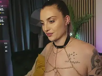 Stripchat Free Live Porn of Ema_Reese