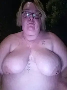 Stripchat Private Sex Chat of diosacurvy1984