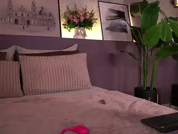 Stripchat Live Porn of ElleDiane