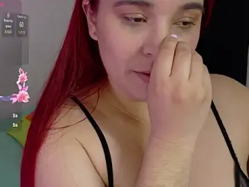 Stripchat Live Sex Cam of Danna_luu