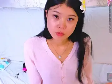 Stripchat Live Sex Cam of Tina_Kim_