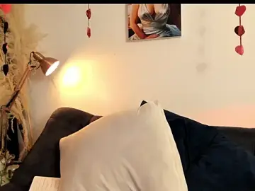 Stripchat Watch Live Sex Cams of Serenity_Day