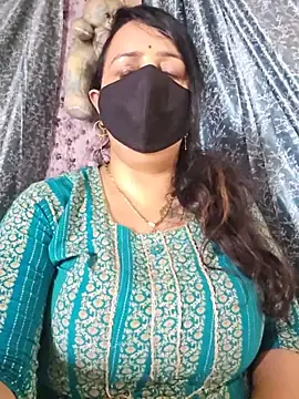 Stripchat Sex Cam of cute-tanvi