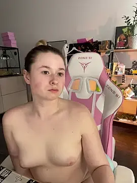Stripchat Free Porn Cam of sweetest_pie