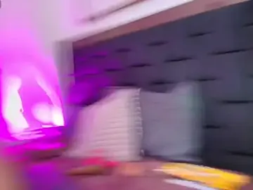Stripchat Live Sex of EllenaBoobs_