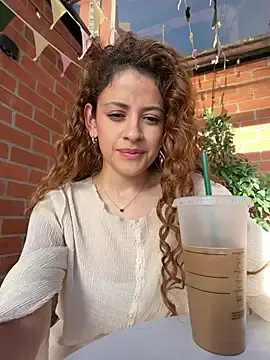 Stripchat Free Porn Cam of alana15