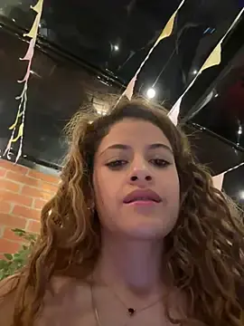 Stripchat Live Porn of alana15