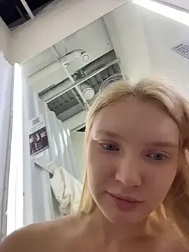 Stripchat Free Porn Cam of AmmyHot