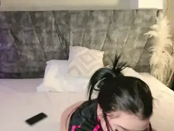Stripchat Live Sex of MadisonCollinss_