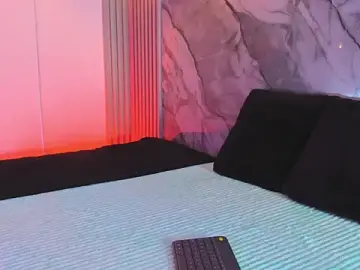 Stripchat Free Porn Cam of IsabellaMonet