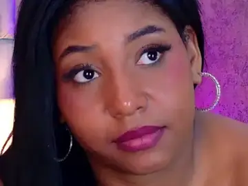 Stripchat Watch Live Sex Cams of VanessaGlenn