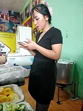 Stripchat Nude Webcam of Yinzing_502