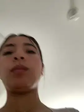 Stripchat Free Porn Cam of ALMA-111