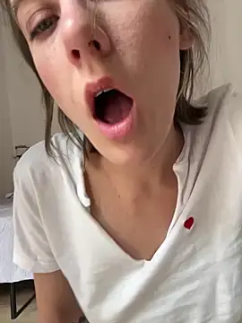 Stripchat Adult Webcam of Kamorana