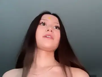 Stripchat Free Live Porn of luvvivii