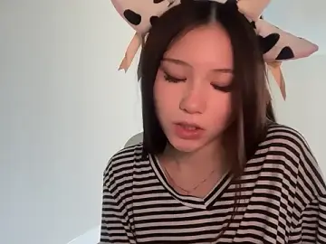 Stripchat Live Sex of luvvivii