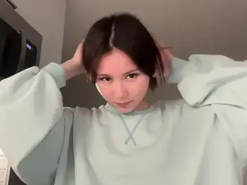 Stripchat Live Sex Cam of luvvivii