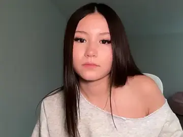 Stripchat Free Live Porn of luvvivii