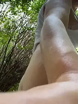 Stripchat Live Sex Cam of ladywithbigass
