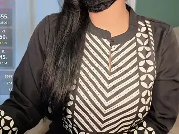 Stripchat Live Sex of LushRitu