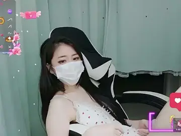 Stripchat Live Sex Cam of dami539