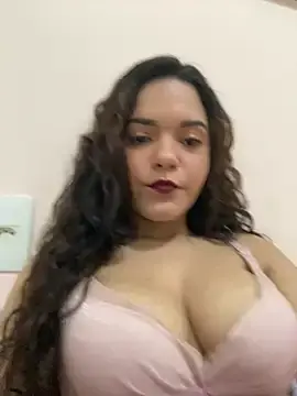 Stripchat Free Live Porn of BranquinhaRj177