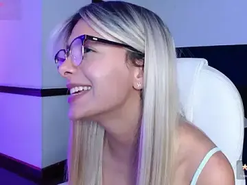 Stripchat Watch Live Sex Cams of Peytongh_
