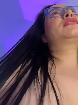 Stripchat Free Live Porn of sharon_leone26