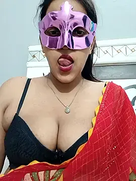 Stripchat Free Porn Cam of Shivani_hotty