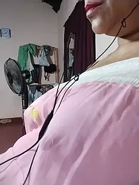 Stripchat Free Porn Cam of tharu_sweet