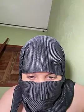 Stripchat Free Porn Cam of SaraChouchou
