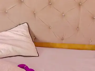 Stripchat Watch Live Sex Cams of amabel_zambrano