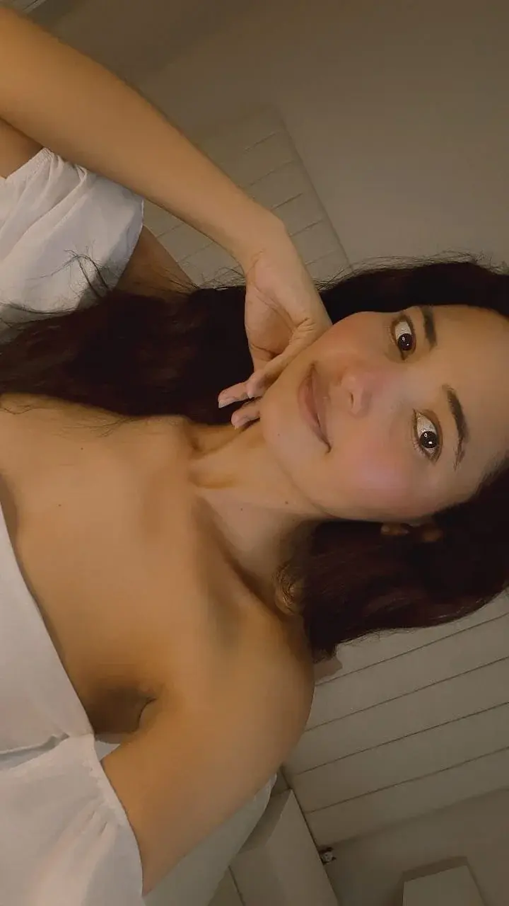 Elayha_28