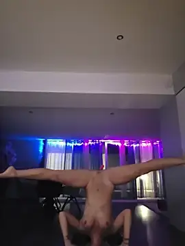 Stripchat Live Sex Cam of JuneLaFrenchie