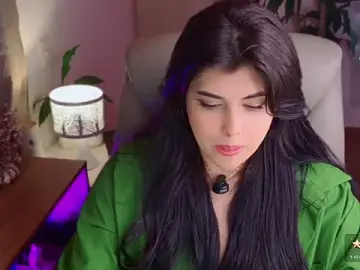 Stripchat Free Porn Cam of Nannicutee