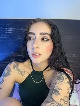 Stripchat Live Sex of sharlot24