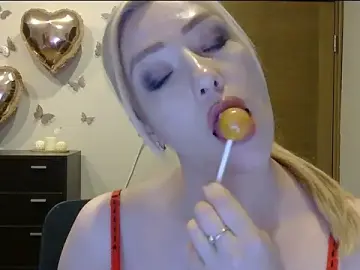 Stripchat Free Porn Cam of Wild_Silk_Desire
