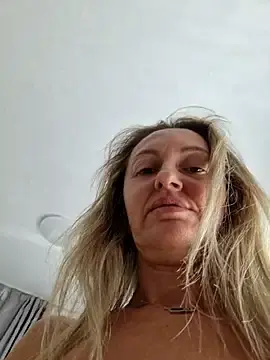 Stripchat Best live sex cam show of Miss____Mia_