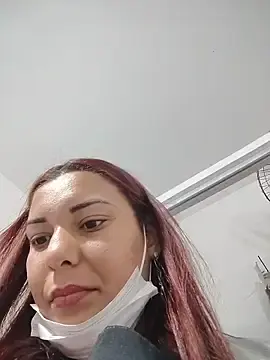 Stripchat Sex Cam of RuivaGiMisteriosa
