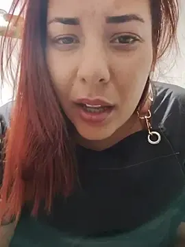 Stripchat Sex Cam of RuivaGiMisteriosa