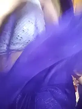 Stripchat Nude Webcam of Sravvi499